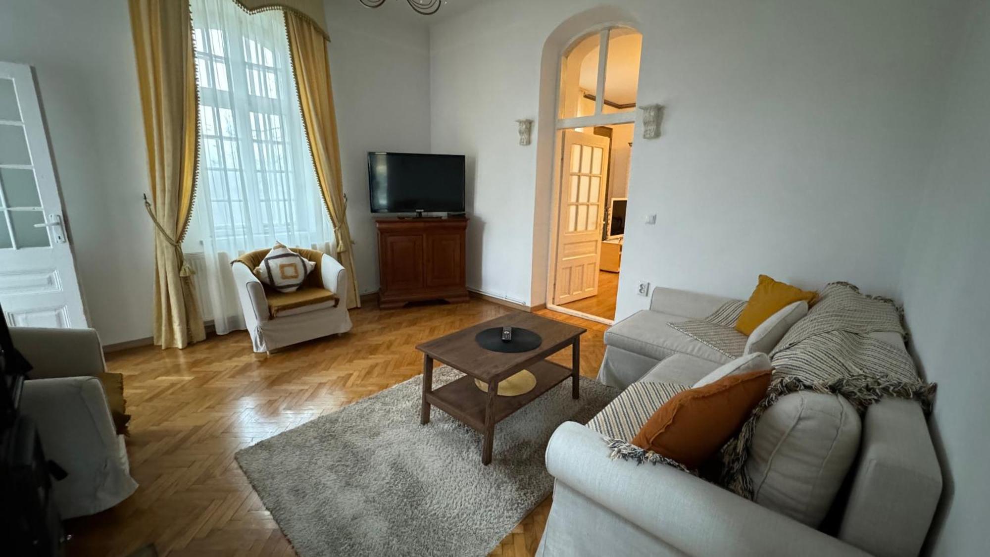 Castelul Cantacuzino Buşteni Buitenkant foto
